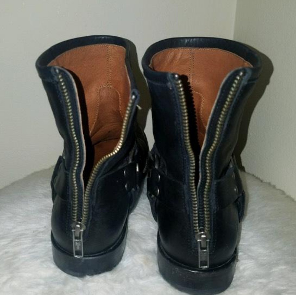Frye Boots - Picture 3 of 7
